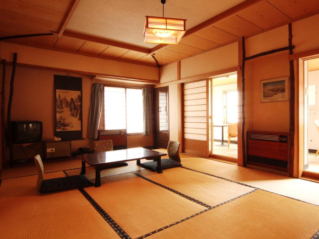 金喜ホテル 山ノ内町 エクステリア 写真
